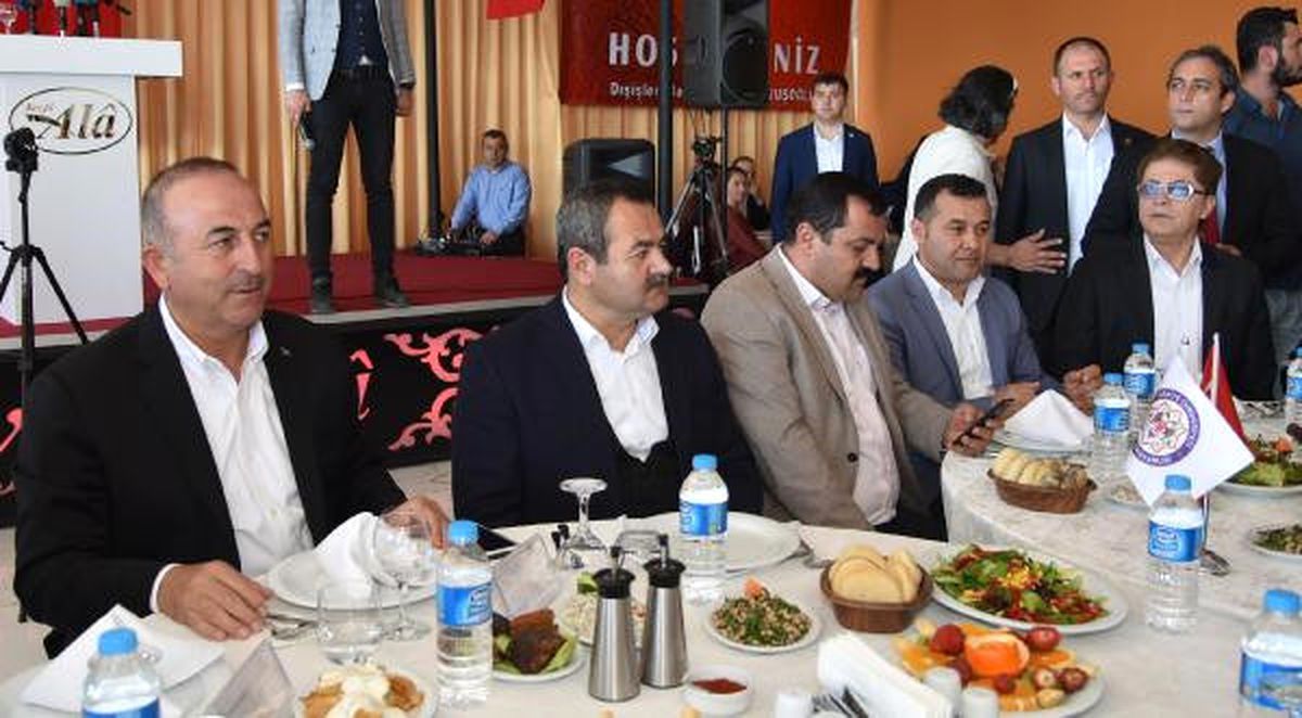 Çavuşoğlu: Onların Demokrasi ve İnsan Haklarında İkiyüzlülüğünü Suratlarına Vururuz (2)