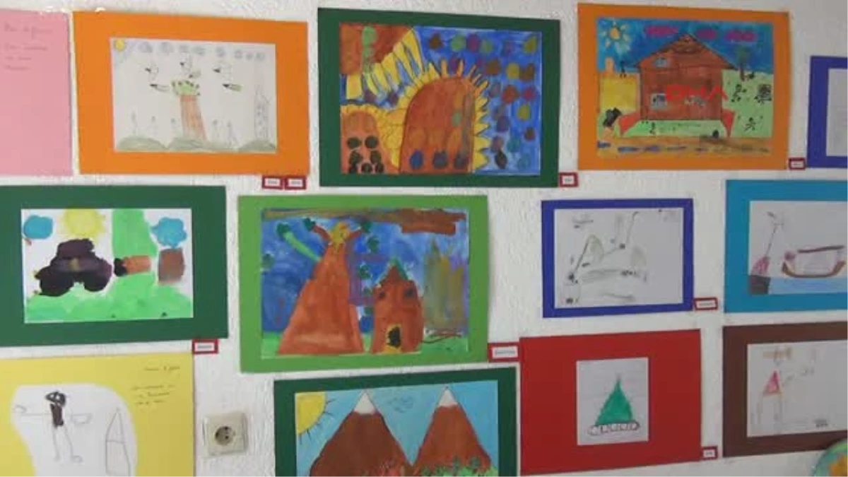 Çocuklar, Sığınmacıların Psikolojisini Resimle Anlattı