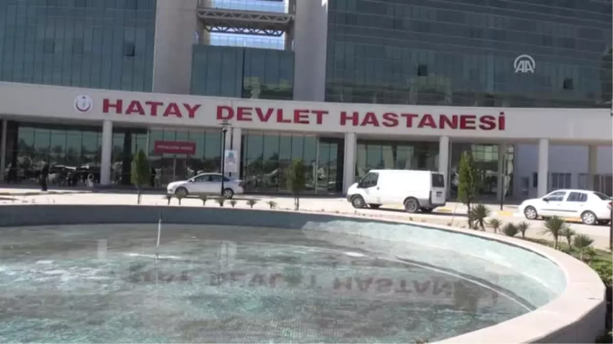 Hatay\'a Savaş Uçağının Düşmesi - Uçaktan Paraşütle Atlayan Pilotun Tedavisi Sürüyor