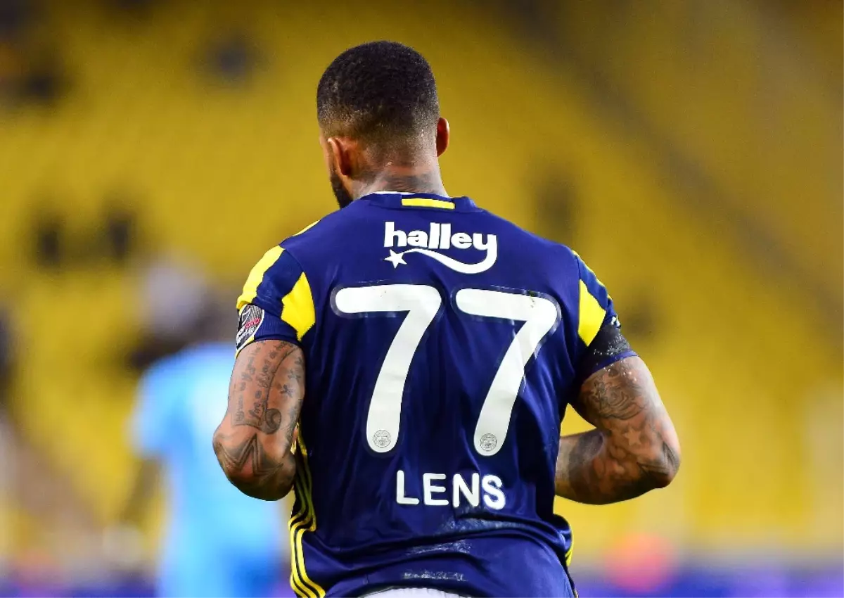 Jeremain Lens\'e Başsağlığı