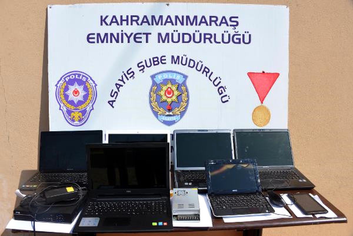 Kamera Kayıt Makinesini de Çalan Hırsızlar Yakalandı