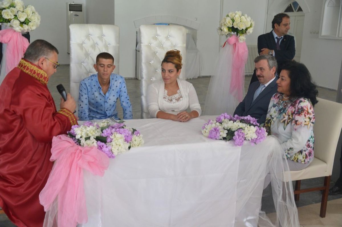 Kırklareli\'nde 2016 Yılında 2 Bin 250 Çift Evlendi
