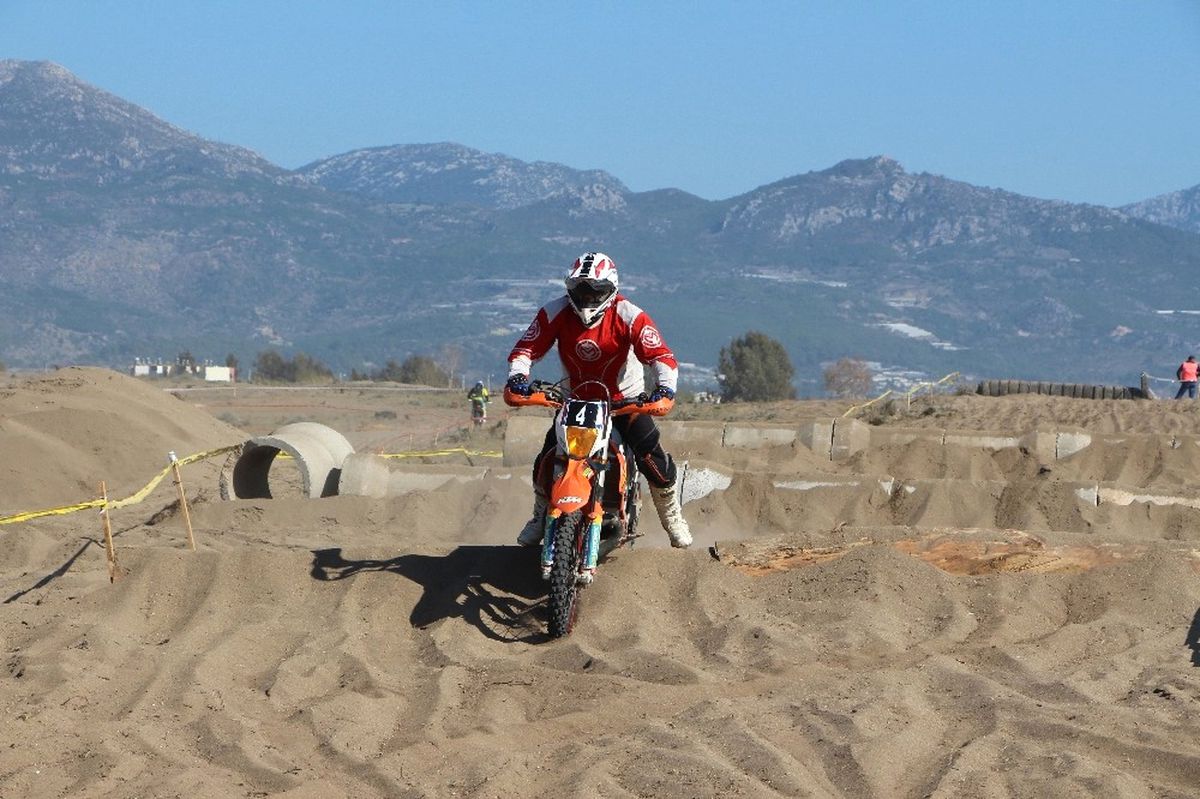 Kum Enduro Yarışları