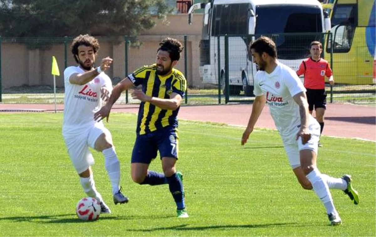 Tarsus İdmanyurdu-Bergama Belediyespor: 1-1
