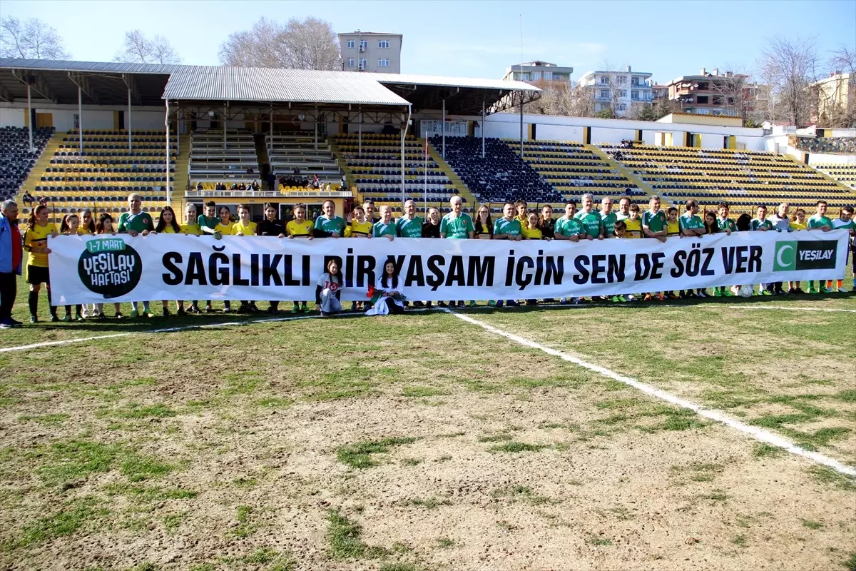 Tekirdağ Protokolü Kadın Takımıyla Maç Yaptı