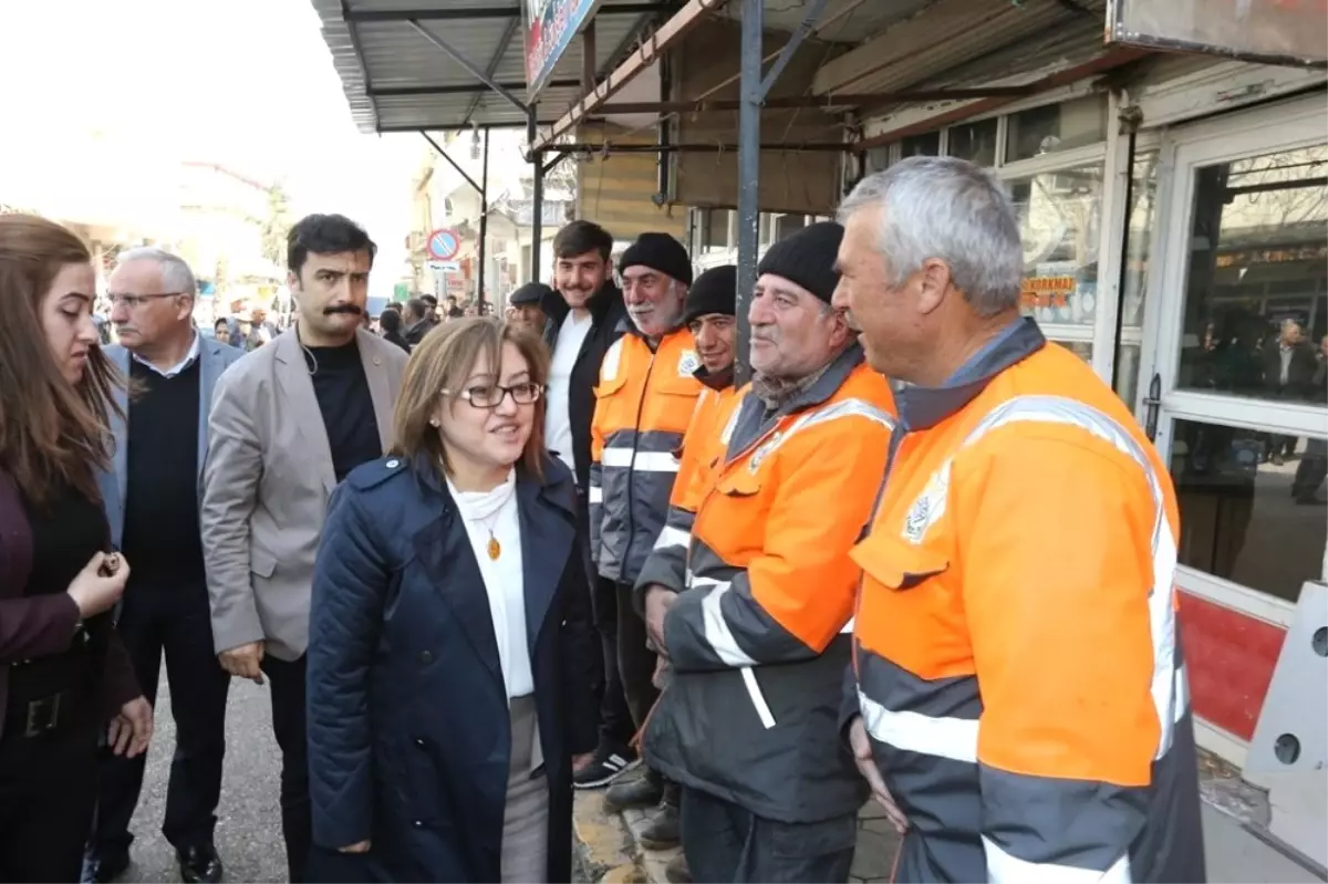 Yavuzeli ve Araban Gasmek Şubeleri Hizmete Girdi