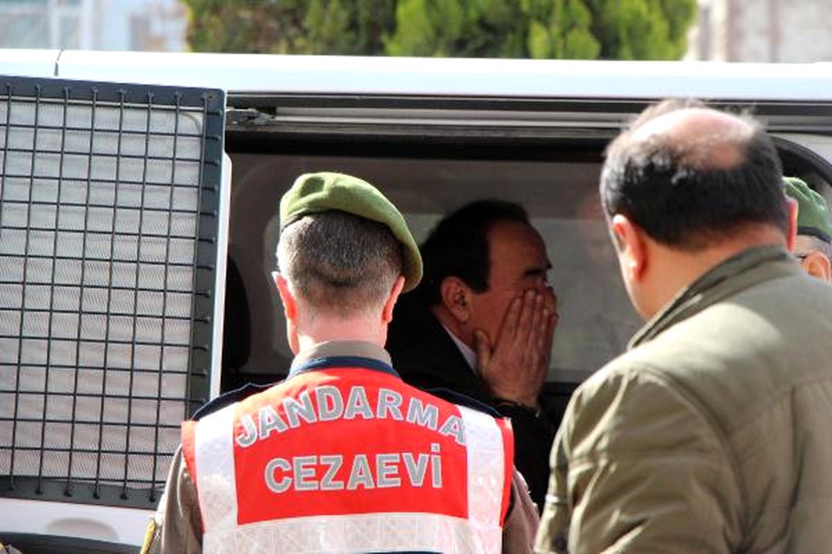 Alaattin Çakıcı, Ameliyat İçin Hastaneye Yattı