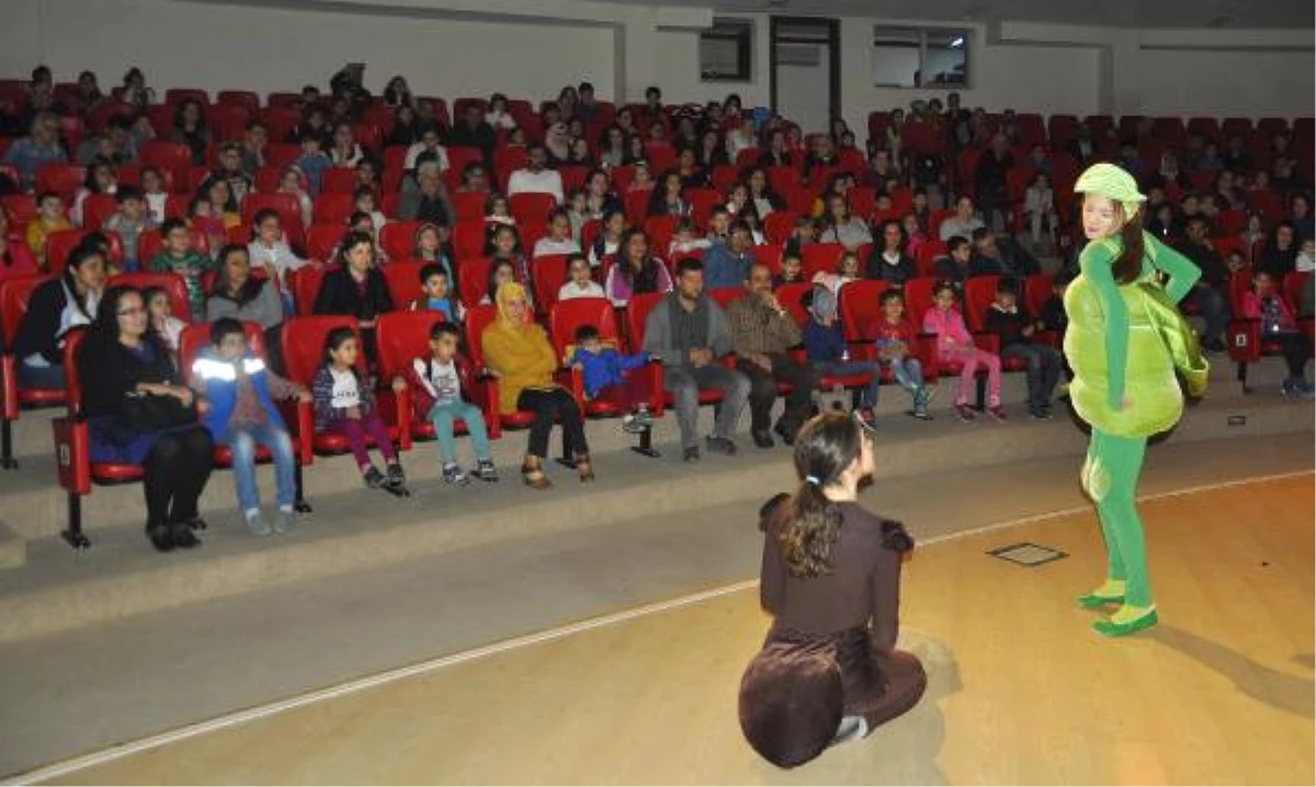 Bosch Çevre Çocuk Tiyatrosu Manavgat\'ta Çocuklarla Buluştu
