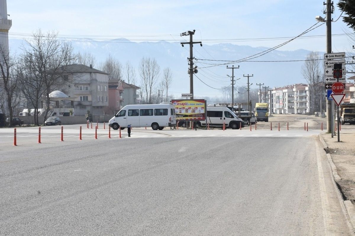 Düzce\'de Terminale Tek Yön Uygulaması Başladı