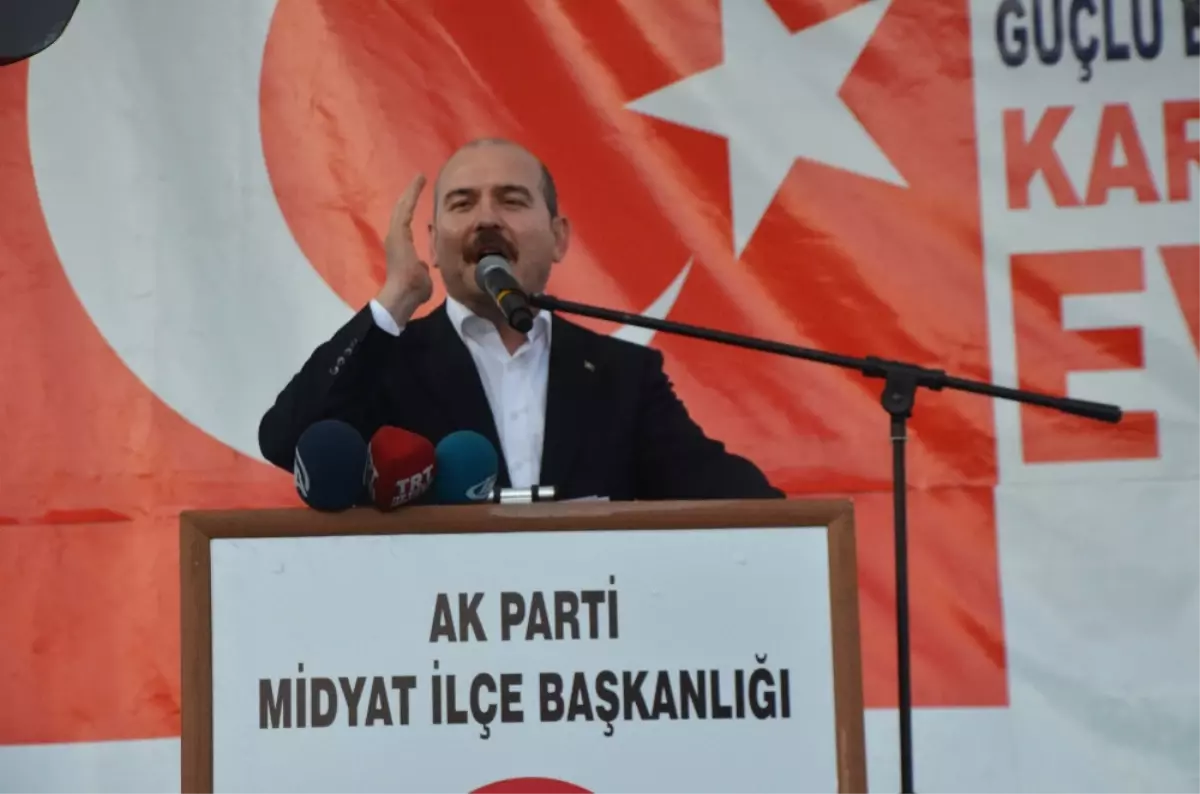 Kılıçdaroğlu\'na "Bayrak" Tepkisi