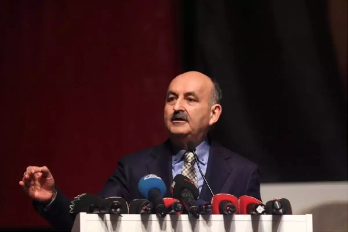 Müezzinoğlu, CHP\'li Vekile Bakarak CHP\'yi Eleştirdi (2)