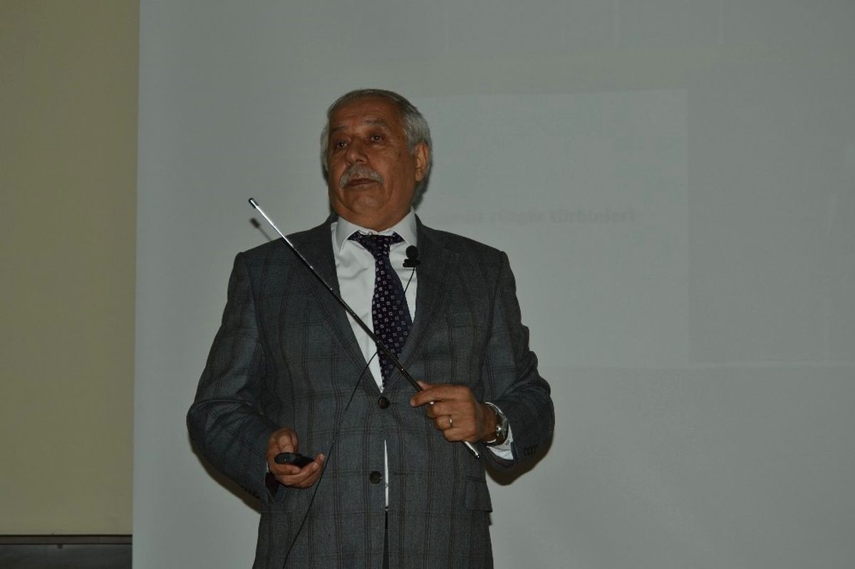 Prof. Dr. Şahin: "Ekonomik İlerlemede Enerjinin Etkisi Büyük"