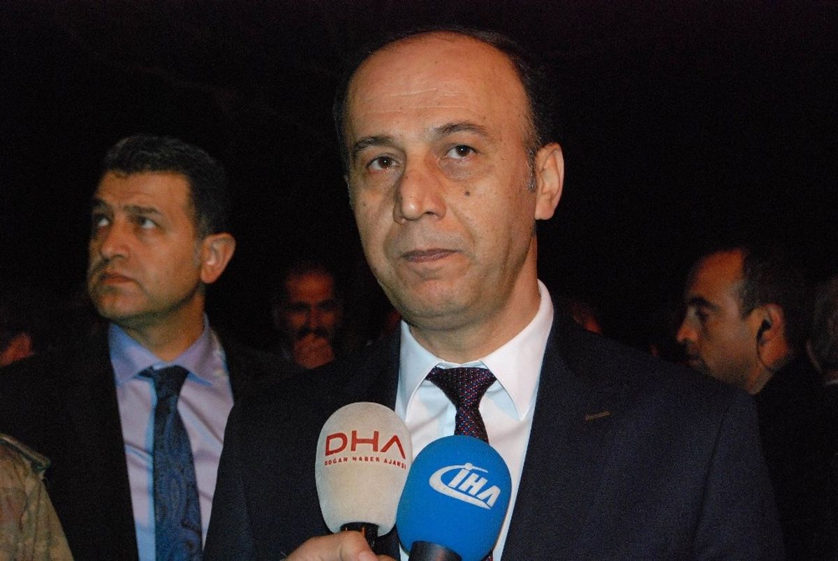 Samsat\'ta Binaların Yarısı Hasarlı"