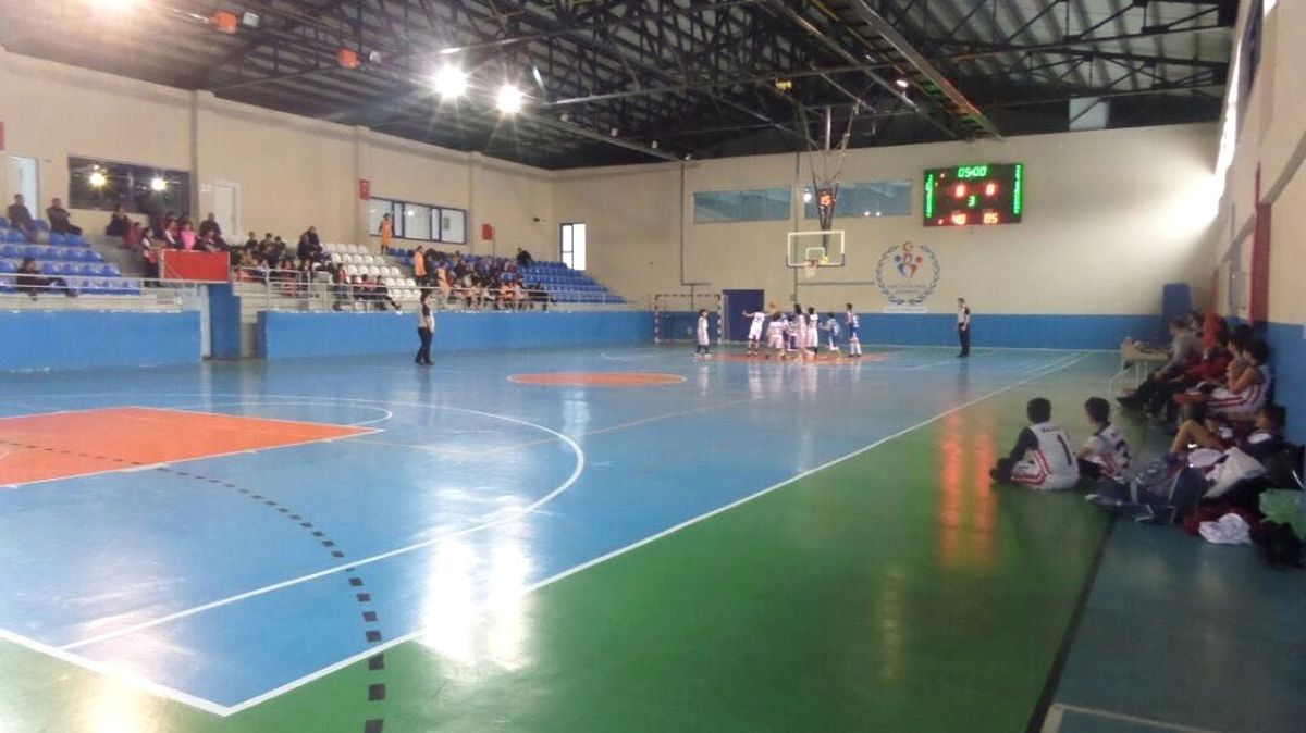 Tatvan\'da Basketbol Müsabakaları Başladı