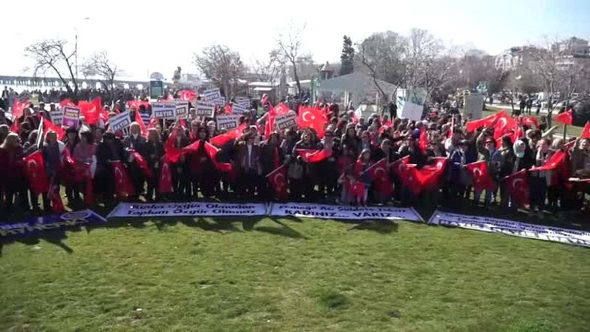 Tekirdağ\'da "Kadına Şiddet" Protestosu