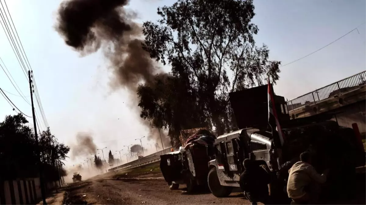 Times: Işid\'ın İntihar Timleri Irak Ordusunun Musul\'da İlerleyişini Yavaşlattı