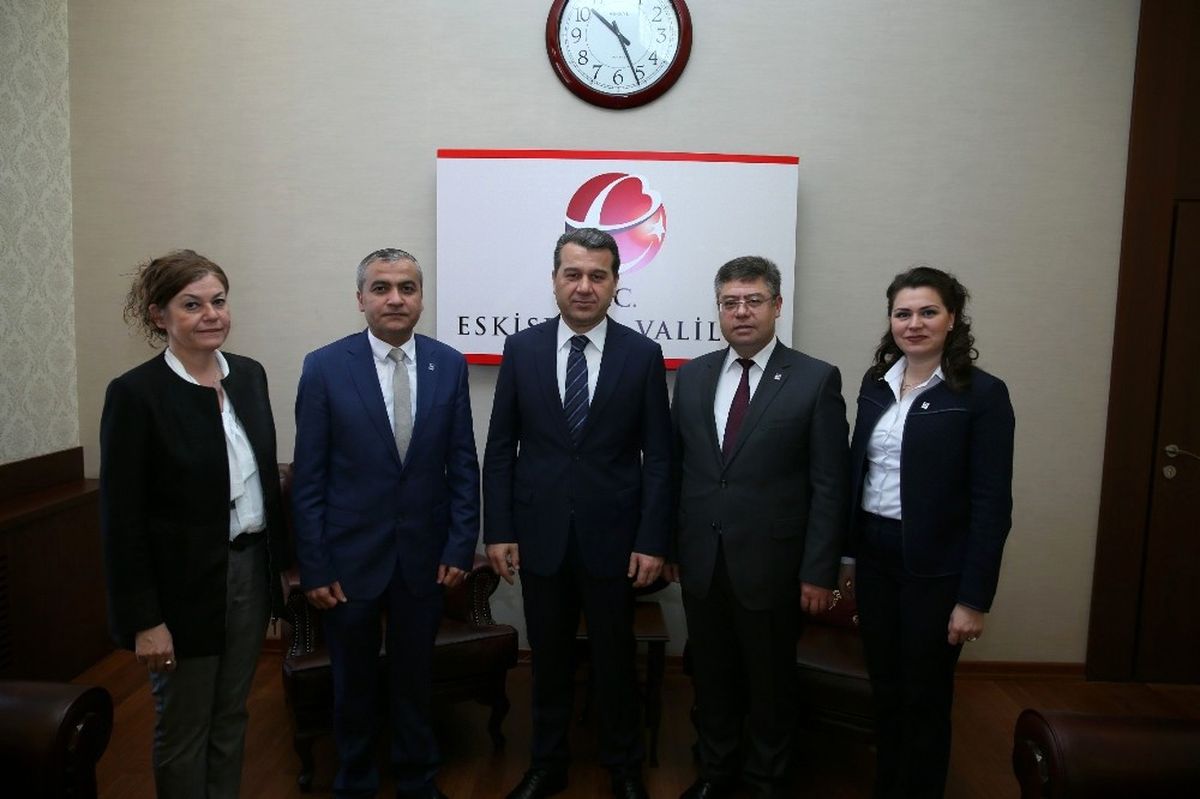 Vali Çelik: "Bir Ülkenin Kalkınmasında Vergi Çok Önemlidir"