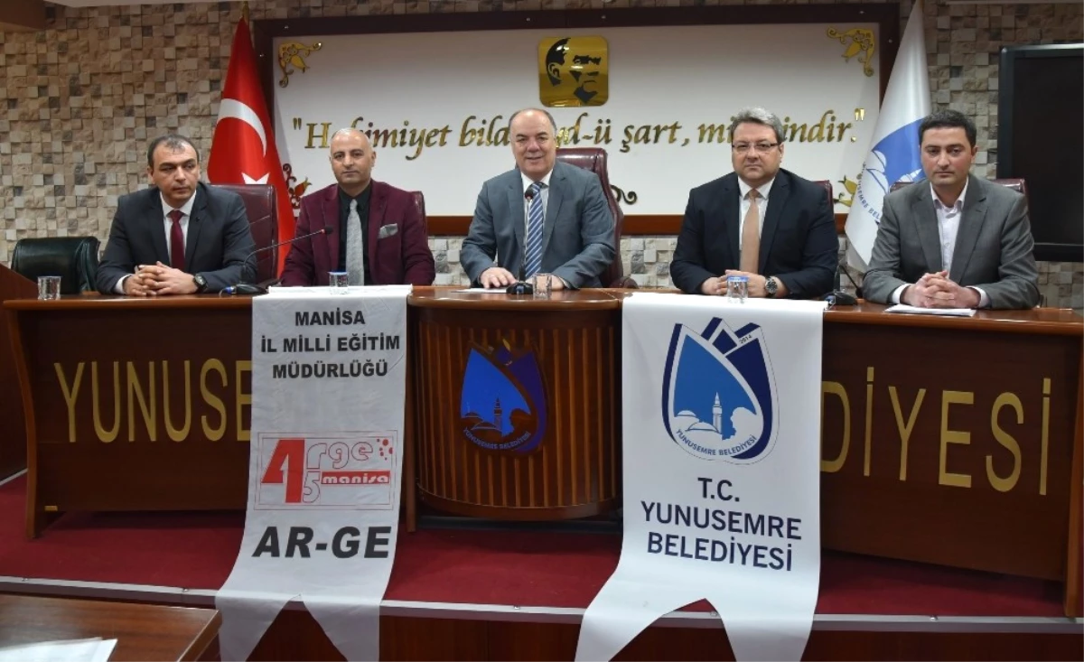 Yunusemre\'deki İşyerleri Türkçeye Sahip Çıkacak