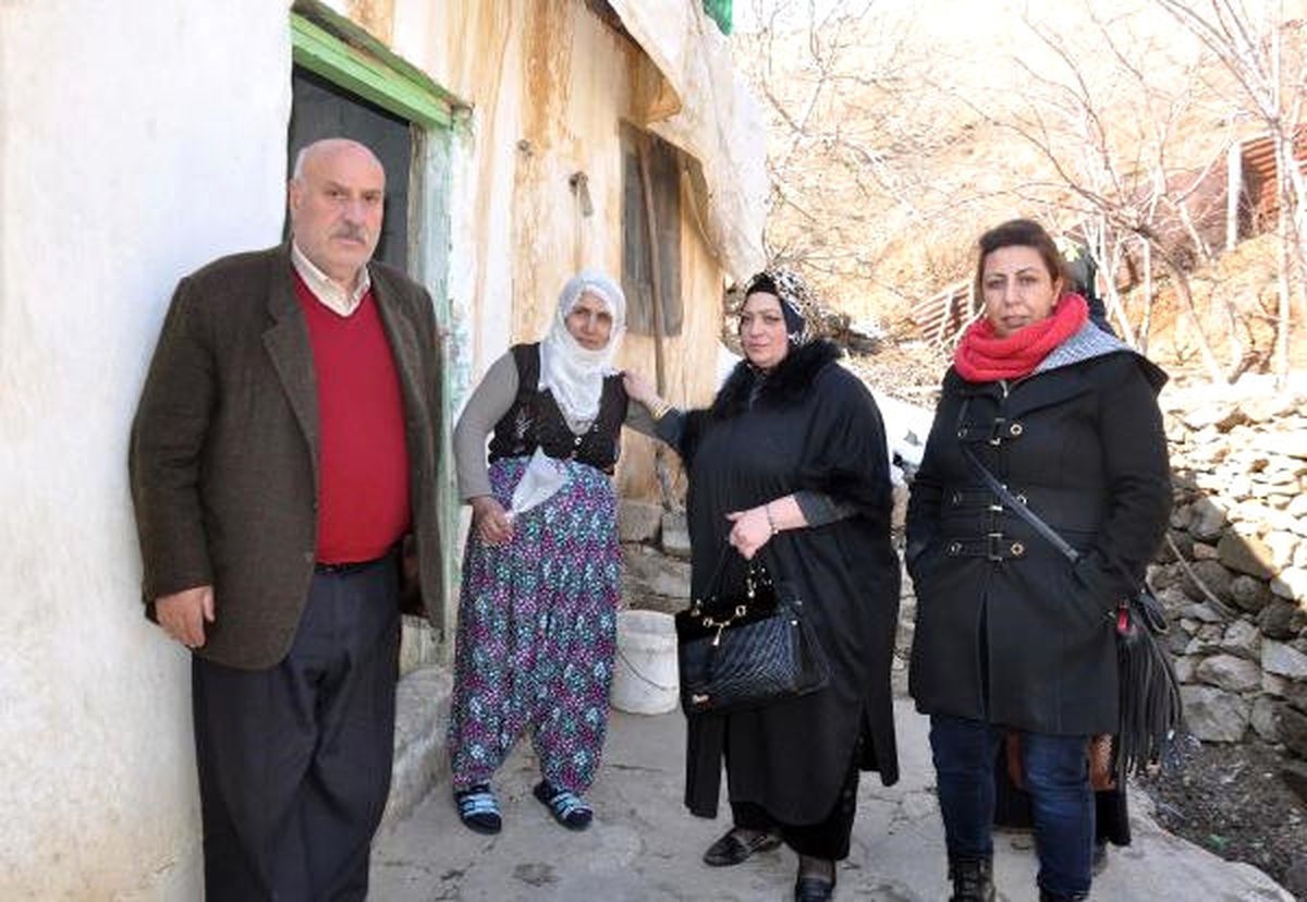 Bitlis\'te Kadınlara Hem Yardım Hem Hediye