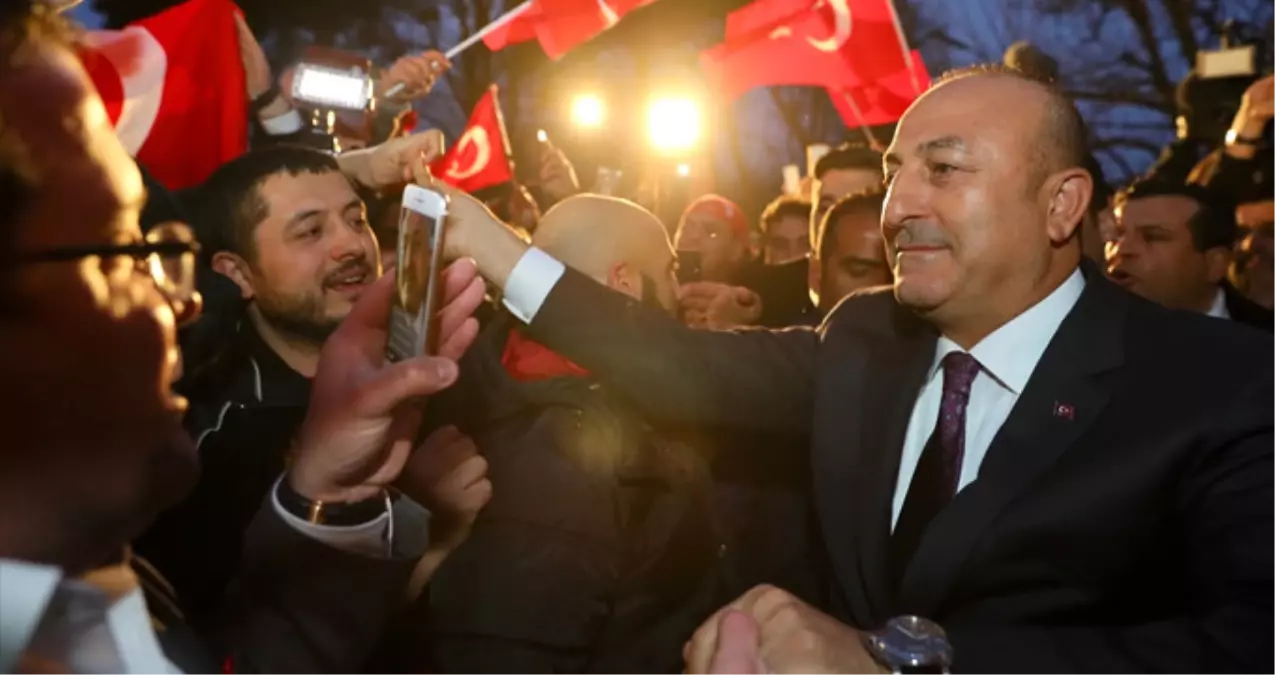 Çavuşoğlu\'ndan Almanya\'ya Gönderme: Öyle Demeyin PKK Dostları Üzülür