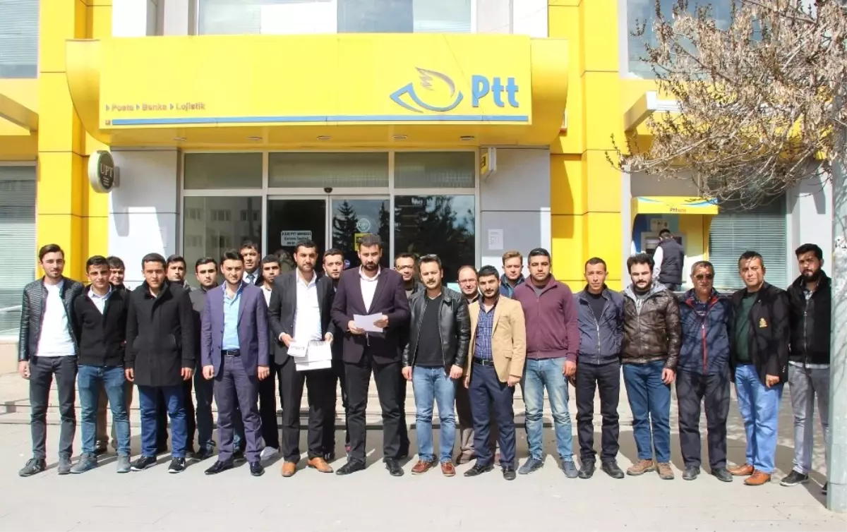 CHP Lideri Kılıçdaroğlu\'na Kilis\'ten \'Evet\' Gazetesi ve Kitapçığı Gönderildi