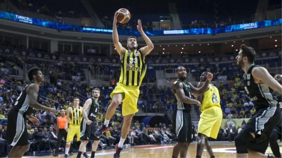 Fenerbahçe-Darüşşafaka Doğuş: 79- 76