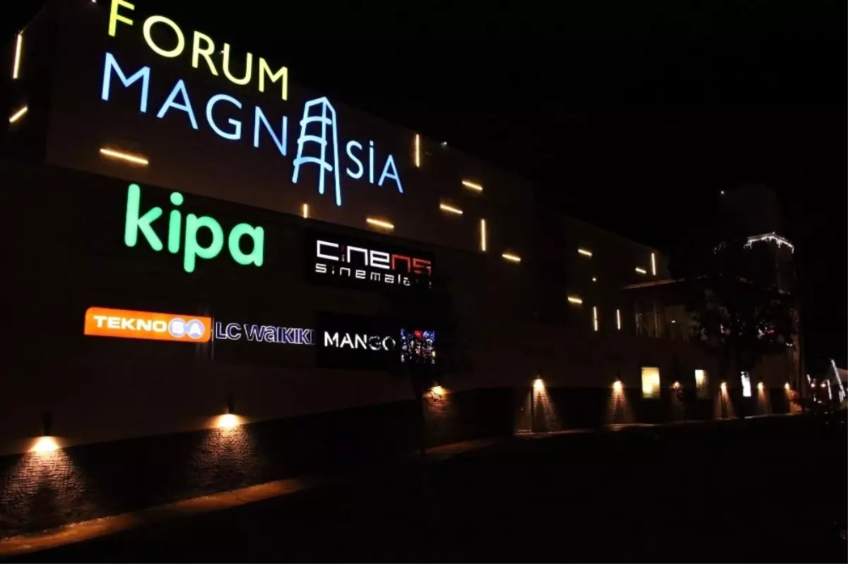 Forum Magnesia\'dan Kadınlar Günü\'ne Özel Kampanya