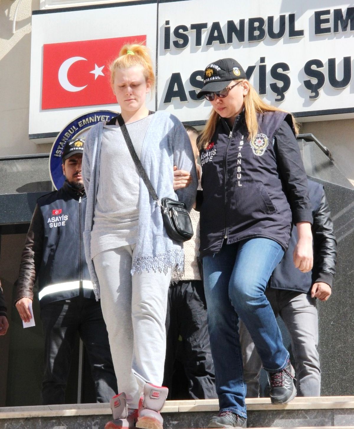 Gaspçı Sevgililer Kamerada