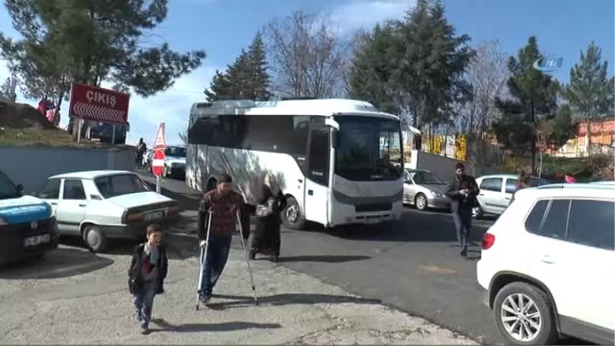 Gözaltına Alınan 21 Kadın Adliyeye Sevk Edildi