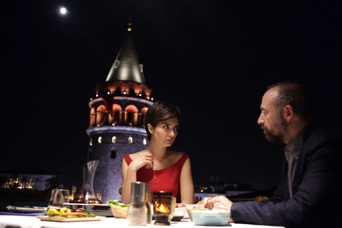 \'İstanbul Kırmızısı\' Filmi İddialı Oyuncularına Rağmen Gişe Şoku Yaşadı