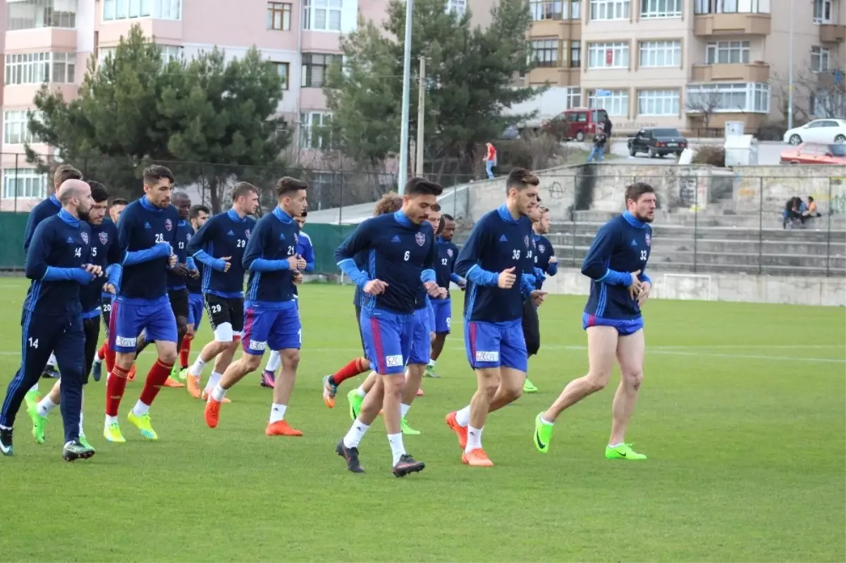 Karabükspor\'da Adana Mesaisi