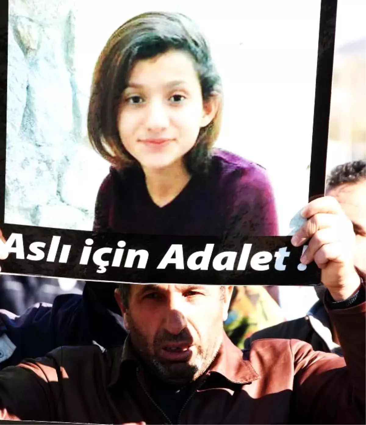 Liseli Aslı\'ın Öldüğü Yolda Keşif Yapıldı