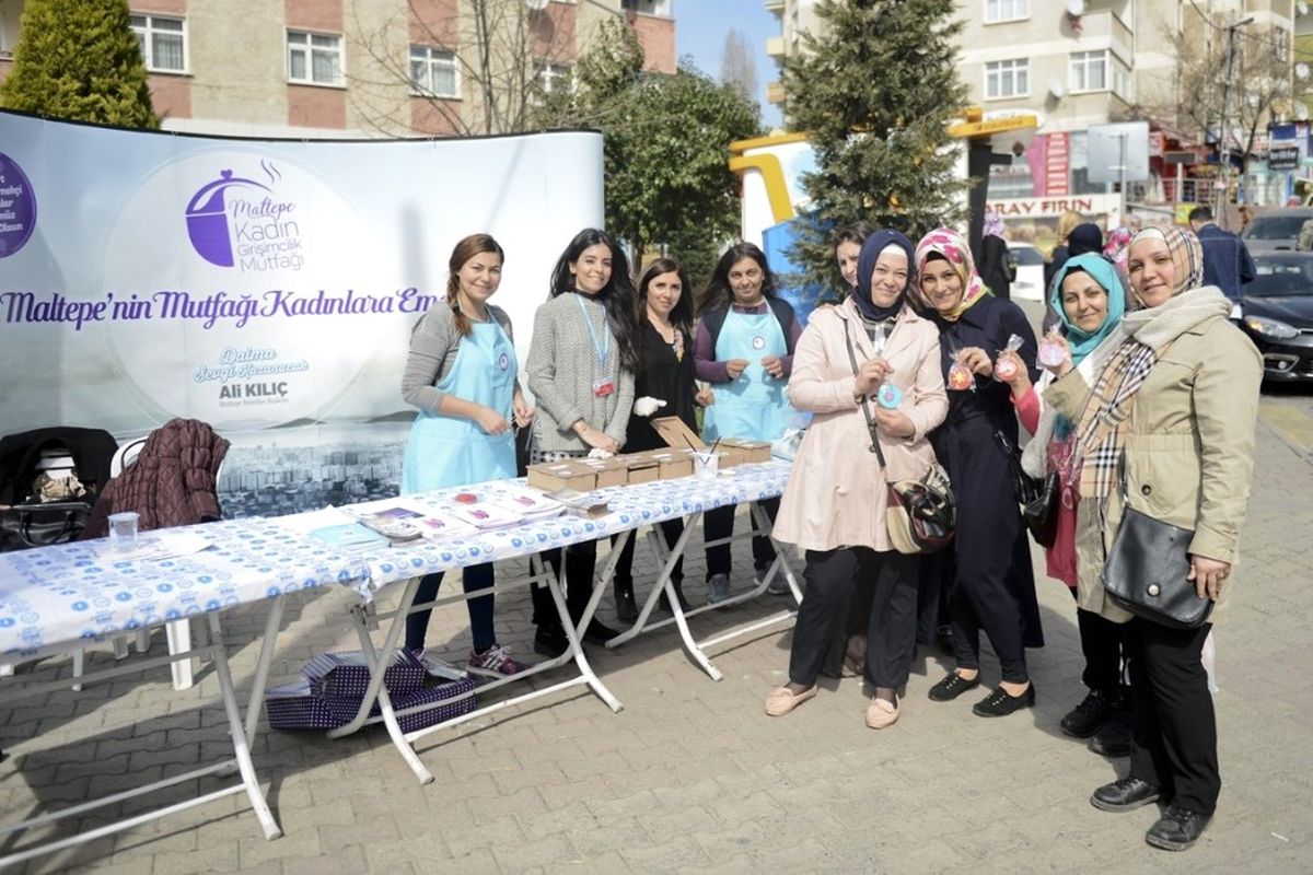 Maltepeli Kadınlar Kurabiyelerle Dilek Tuttu