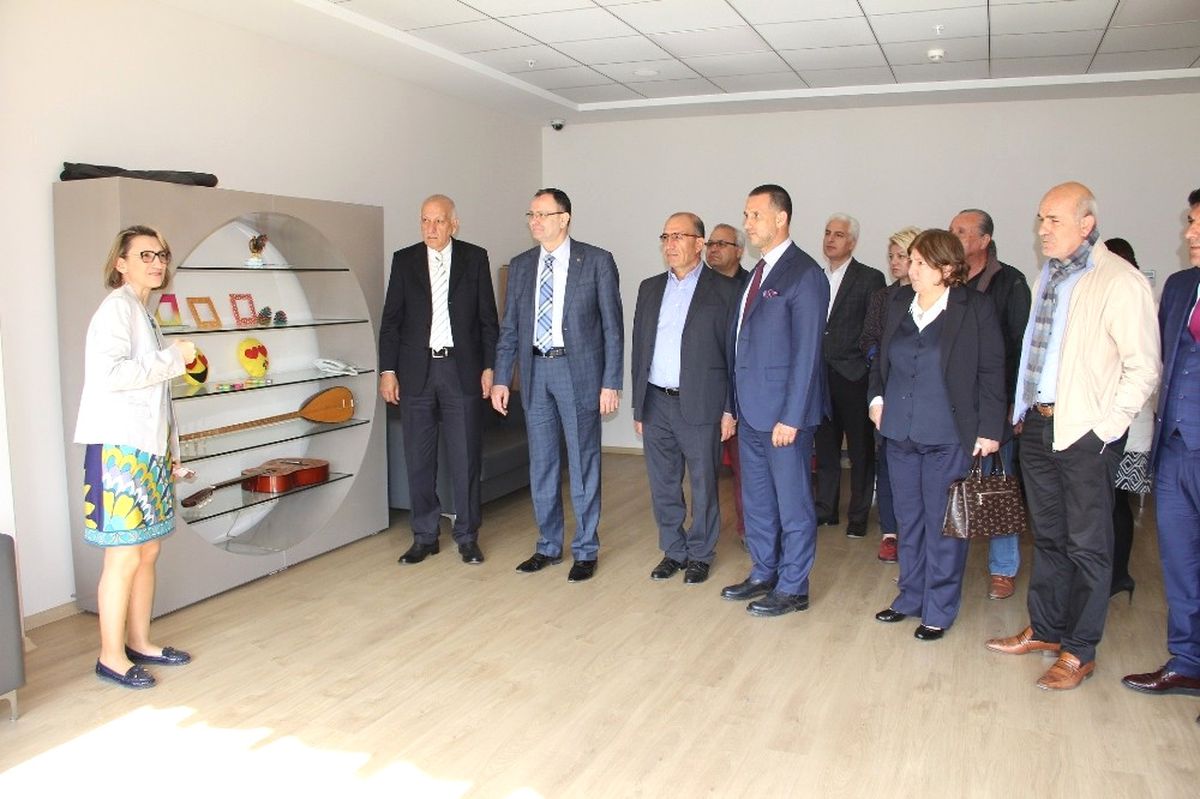 Mtso\'dan Yaşlı Yaşam Merkezi\'ne Destek