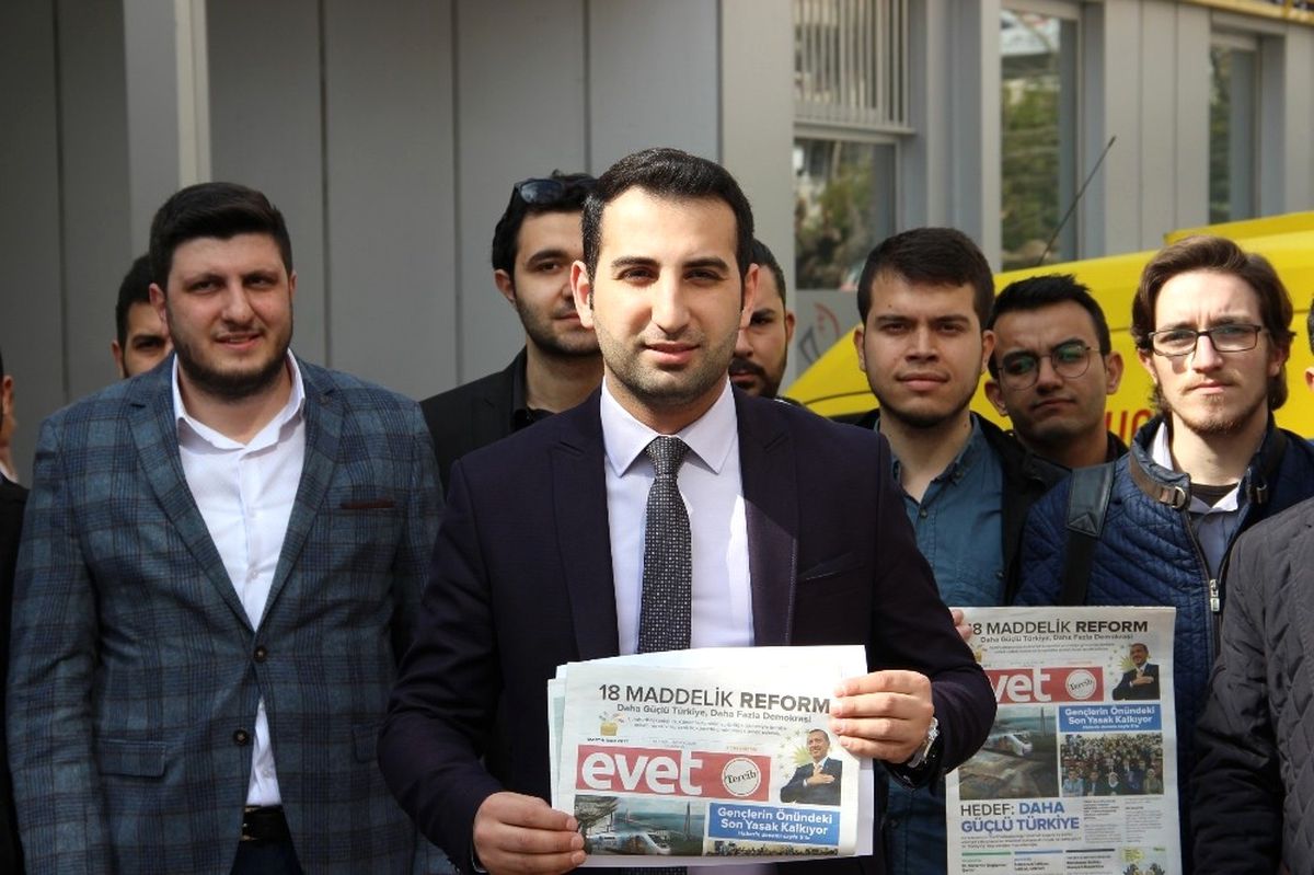 Okuması İçin Kılıçdaroğlu\'na \'Evet\' Broşürü Gönderdiler