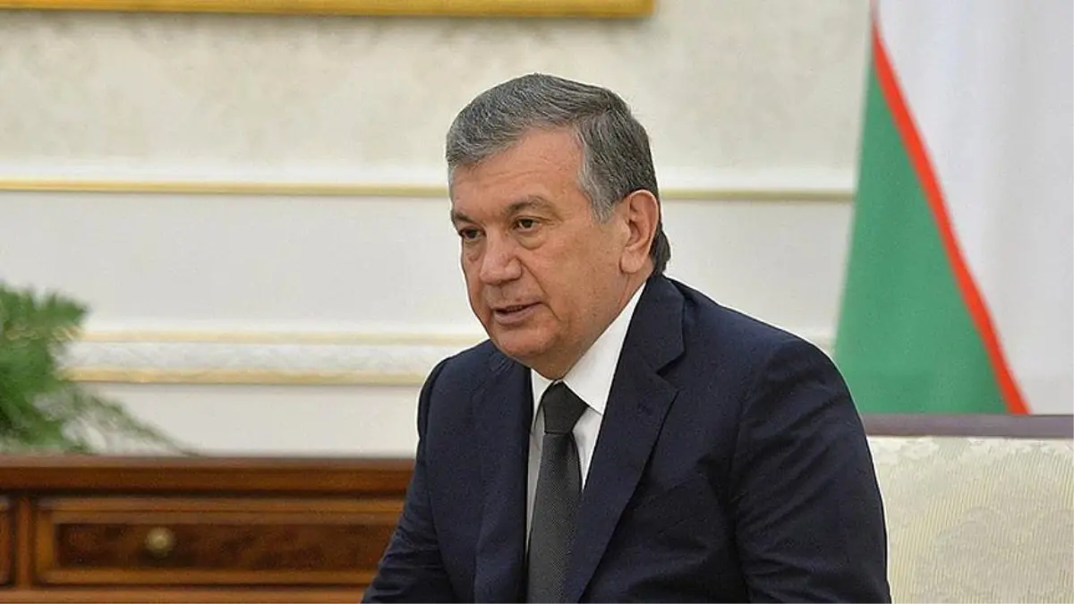 Özbekistan Cumhurbaşkanı Mirziyoyev Türkmenistan\'da