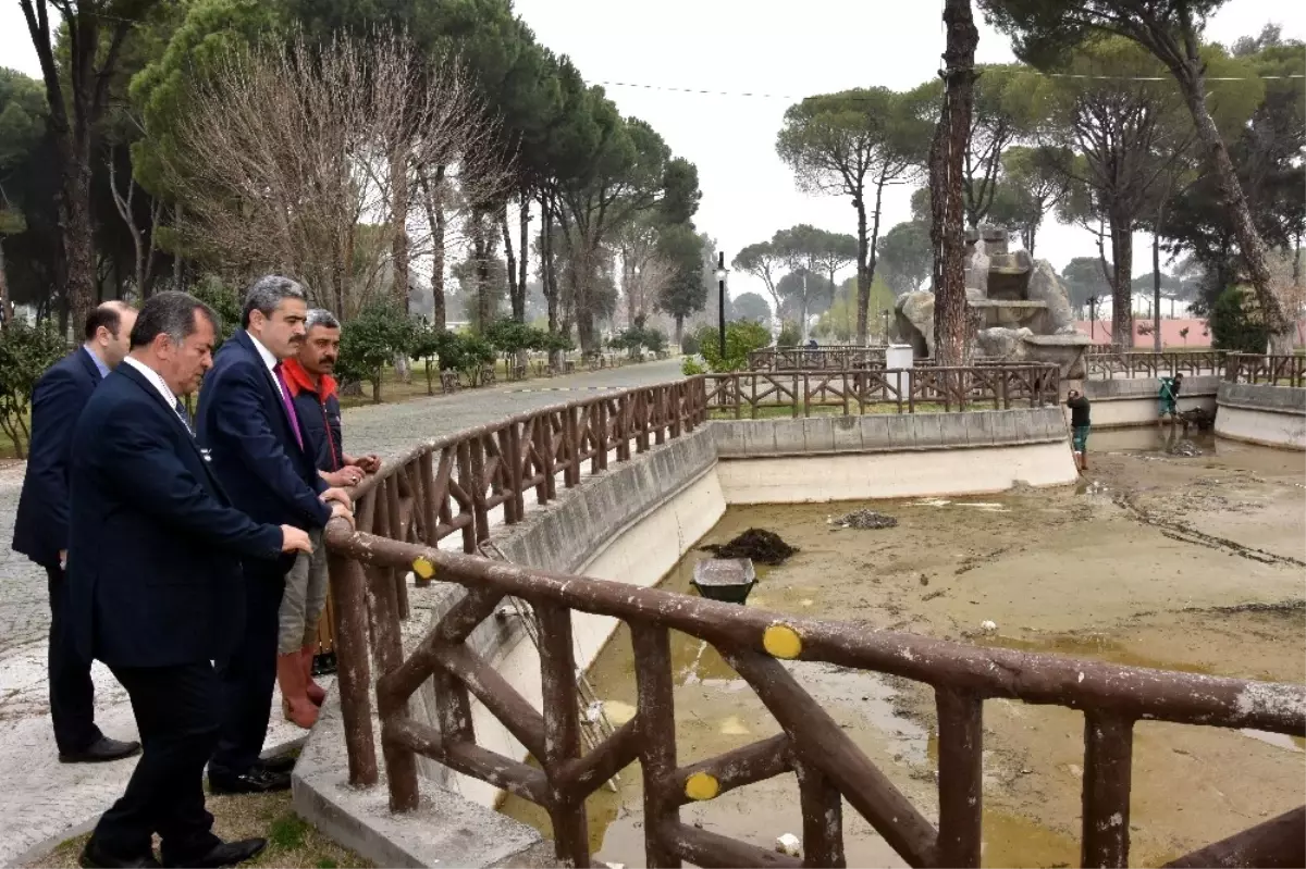 Sümer Rekreasyon Alanındaki Göletler Temizleniyor