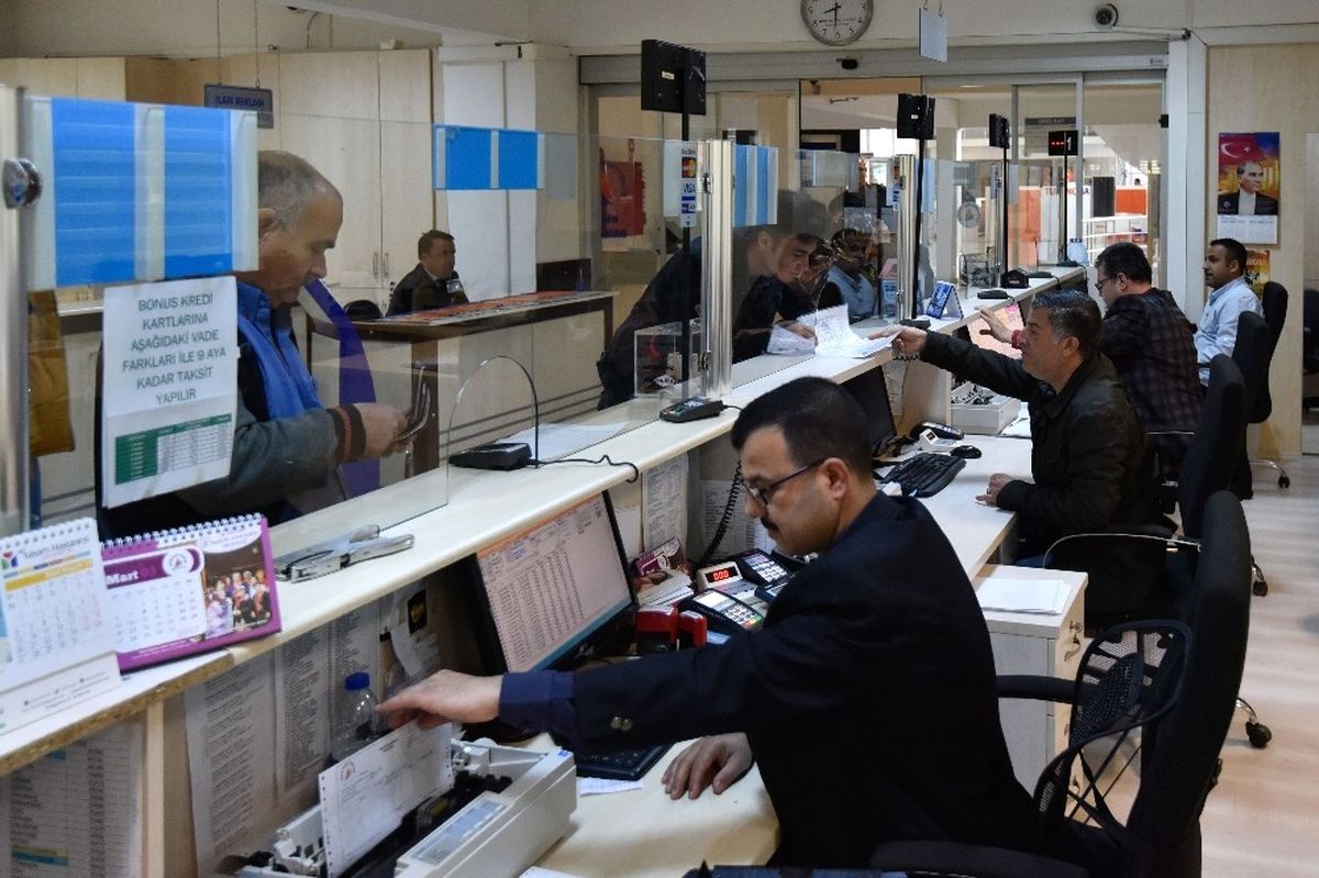8 Mart\'ta Muratpaşa\'da Kadın Çalışanlar İzinli