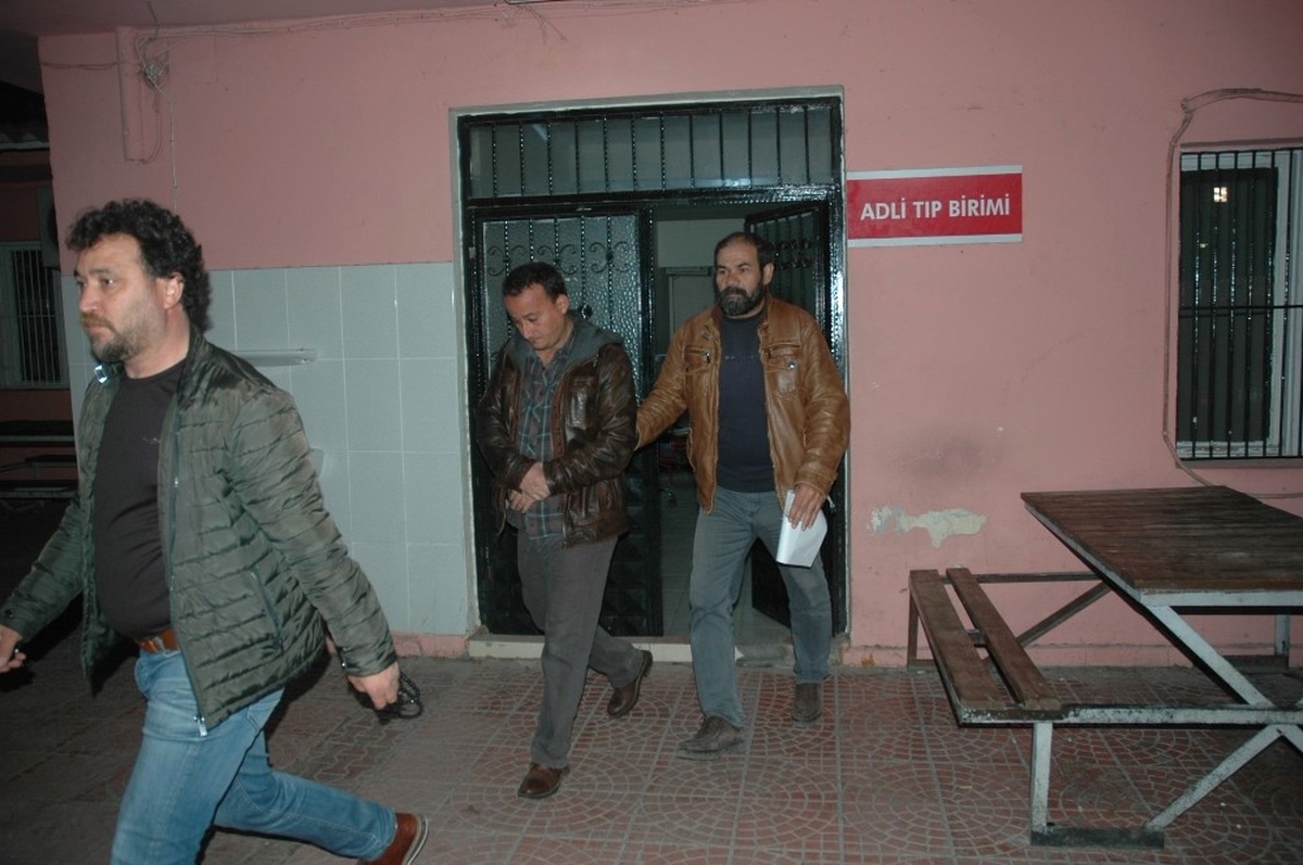 Adana Merkezli 7 İlde Fetö Operasyonu: 23 Polis Gözaltına Alındı