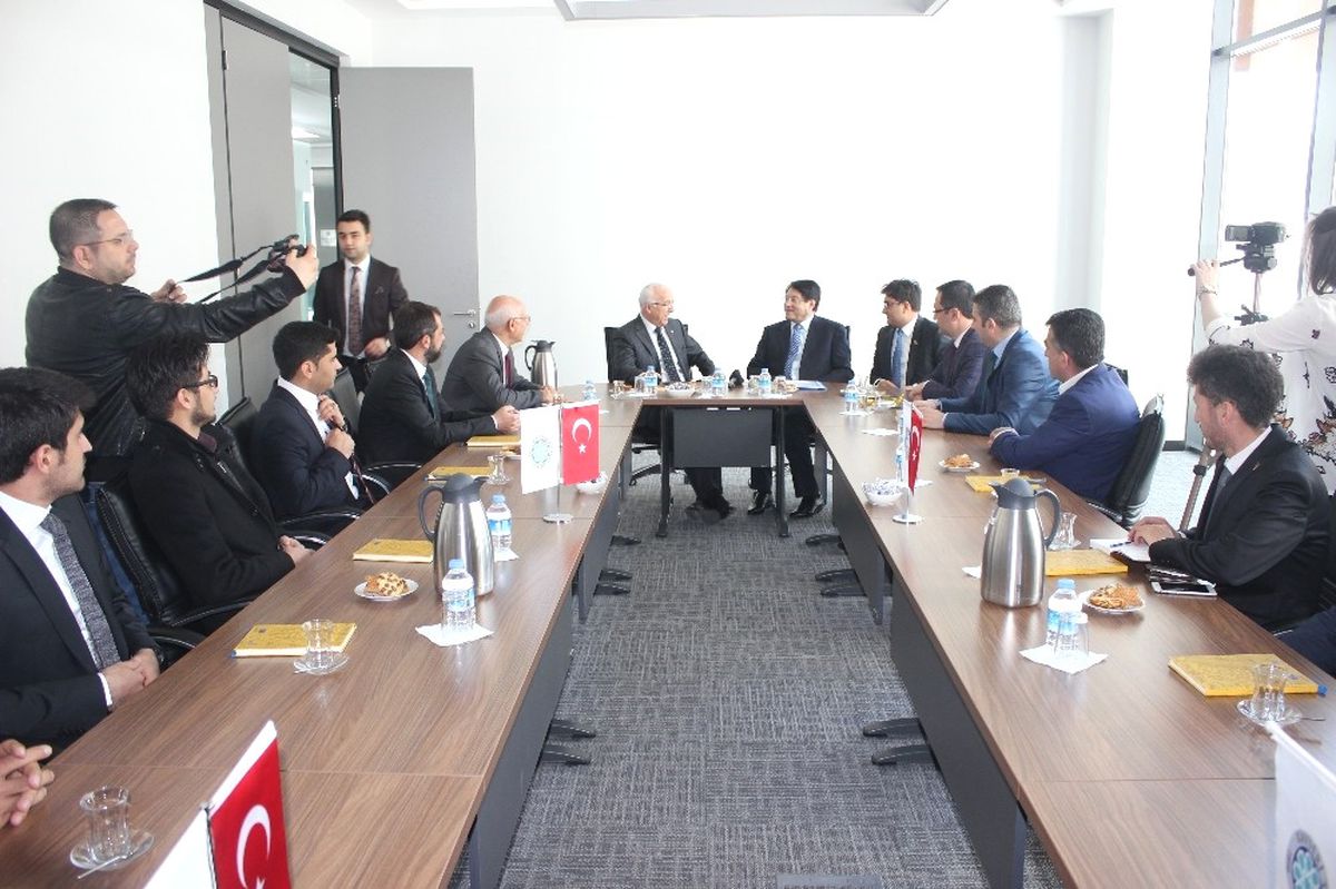 Afganistan Eski Maliye, Ulaştırma ve Ticaret Bakanı Ahady\'den Kto\'ya Ziyaret