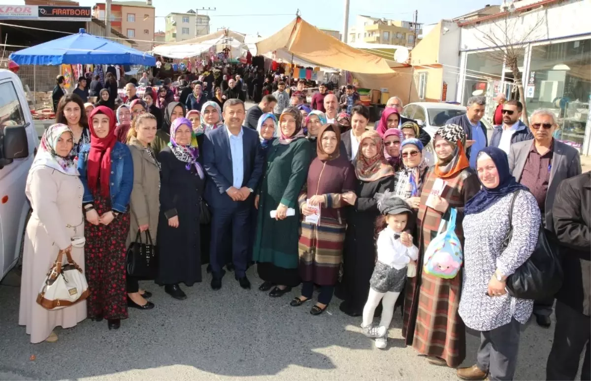 Başkan Karabacak, Referandum Öncesi Yeni Anayasa Çalışmalarını Vatandaşlara Anlattı