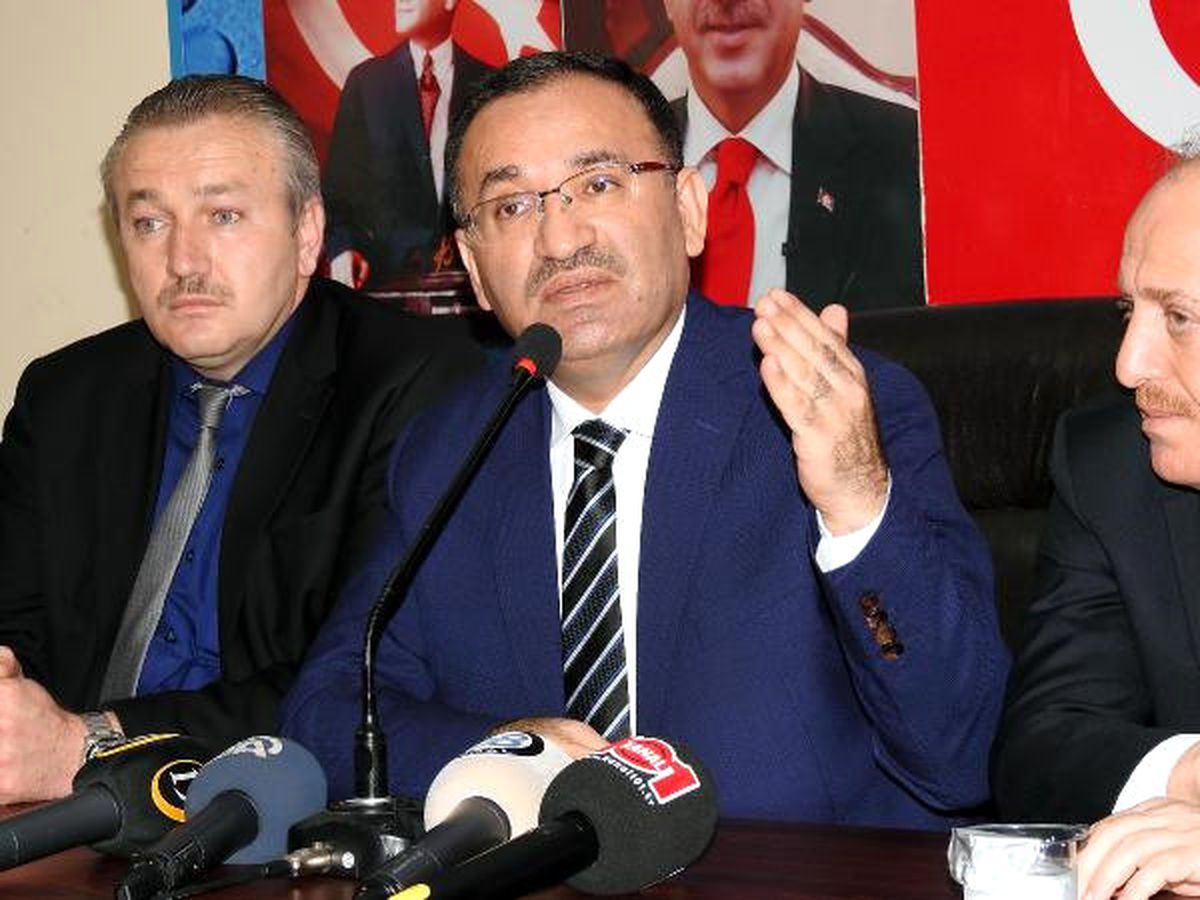 Bozdağ: Kılıçdaroğlu\'nu Değiştirmek İçin Cumhurbaşkanlığı Sisteminin Adı Bile Yetti