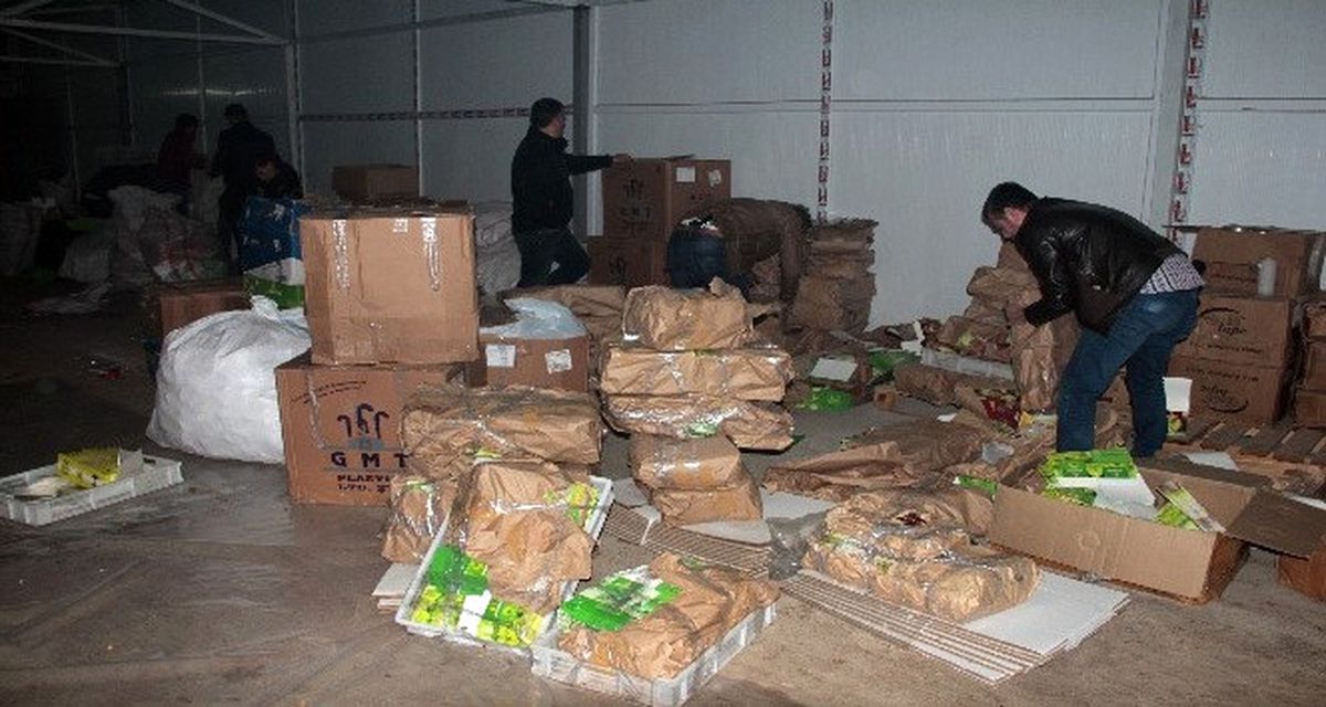 Büyükçekmece\'de Kaçak Tütün Operasyonu