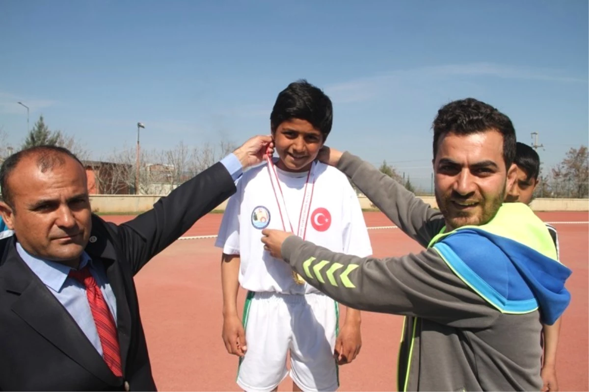 Diyarbakır\'da Atletizm Müsabakaları Sona Erdi