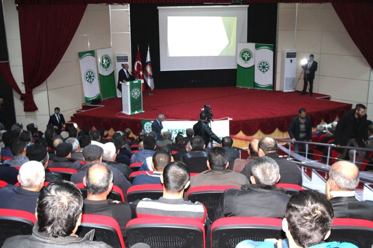 Gemerek\'te Çiftçilere Yönelik Eğitim Semineri