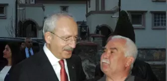 Kılıçdaroğlu'ndan Eski Il Başkanının Ailesine Başsağlığı Ziyareti