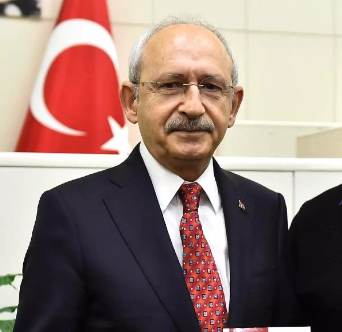 Kılıçdaroğlu\'ndan Gençlere Mektup