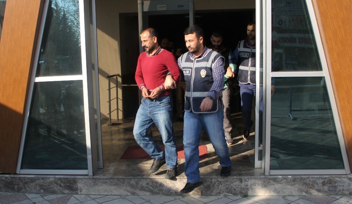 NATO Boru Hattı Hırsızları Tutuklandı