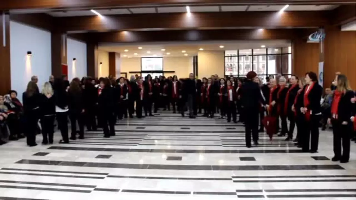 Topuklu Efelerden Zeybek Şov