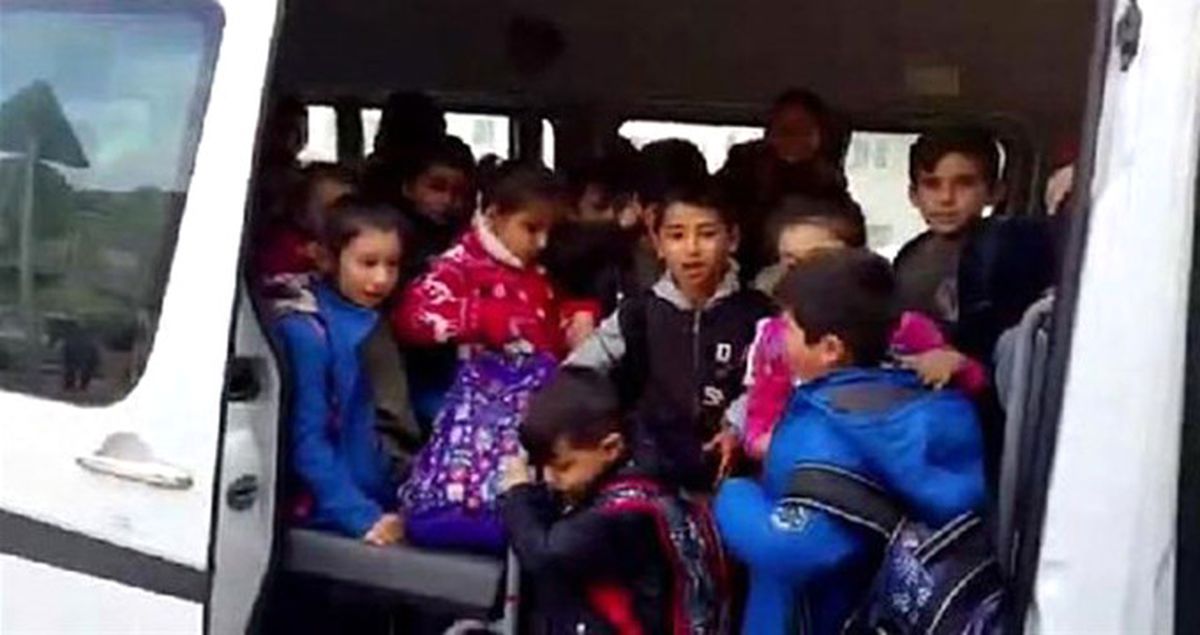 17 Kişilik Öğrenci Servisinden 48 Kişi Çıktı
